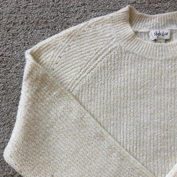 Style & C0 Crewneck Sweater. - Picture 2 of 3